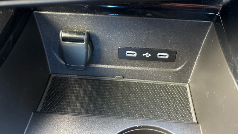 Renault Austral E-Tech FHEV Iconic Esprit Alpine 5dr Auto 4C Hybrid Estate